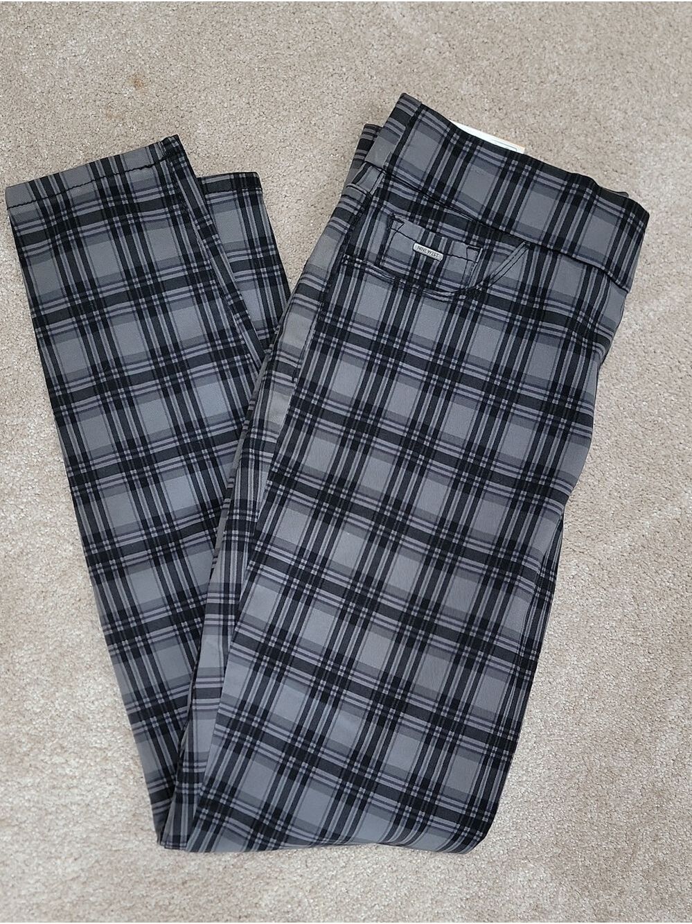 Nine West Heidi Black & Gray Plaid Pull-On Skinny Pants Size 12 NWT - Picture 4 of 15